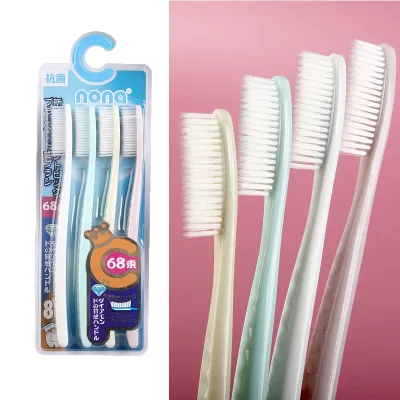 Lot de 4 brosses à dents souples adultes