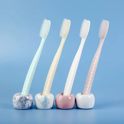 Lot de 4 brosses à dents souples adultes – image 2